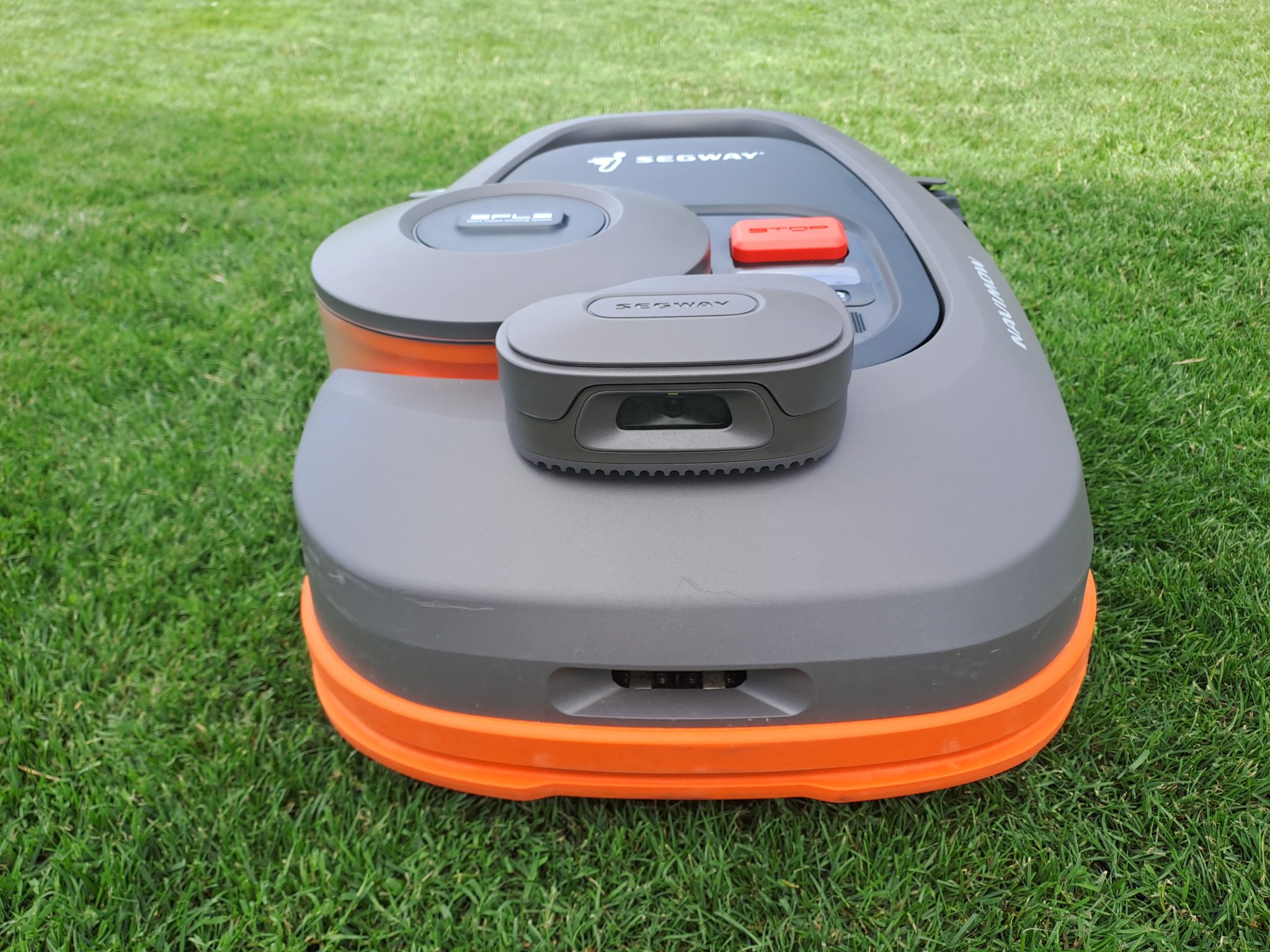 Navimow H500E kabelloser Robomäher von Segway Navimow der